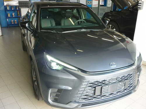 LEXUS LBX 3 (1) (1)