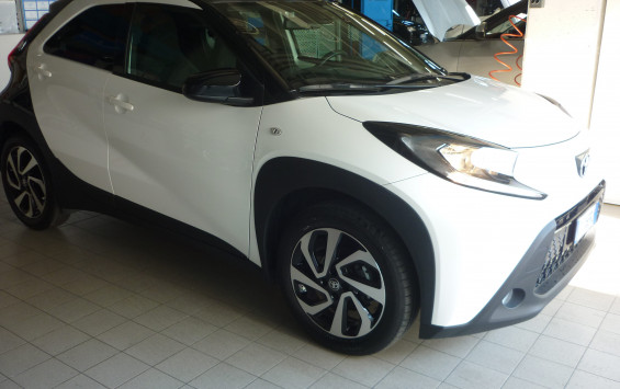 TOYOTA AYGO X CAMBIO AUTOMATICO TREND TOYOTA AYGO X CAMBIO AUTOMATICO TREND