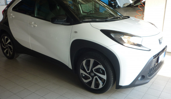TOYOTA AYGO X CAMBIO AUTOMATICO TREND