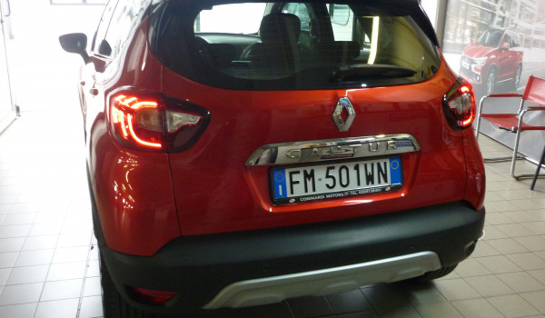 RENAULT CAPTUR 1.3 BENZINA CAMBIO AUTOMATICO