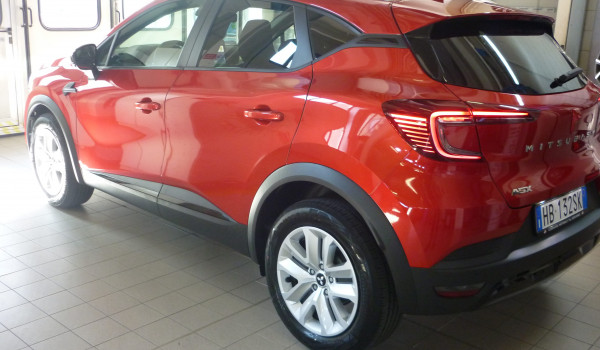 MITSUBISHI ASX BENZINA KM ZERO