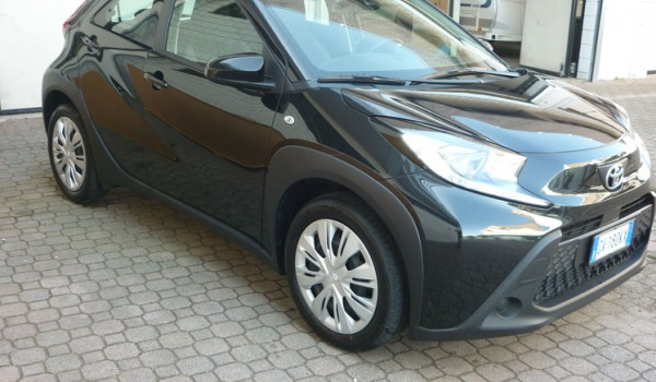TOYOTA AYGO X 1.0 CAMBIO AUTOMATICO