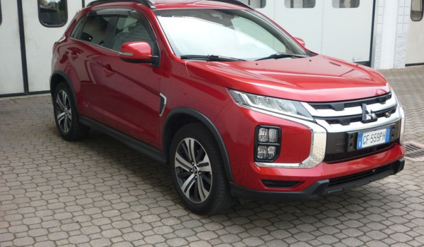 MITSUBISHI ASX 2.0 BENZINA INSTYLE A/T