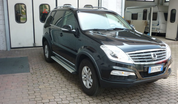 SSANGYONG REXTON 2.0 CRDI 7 POSTI