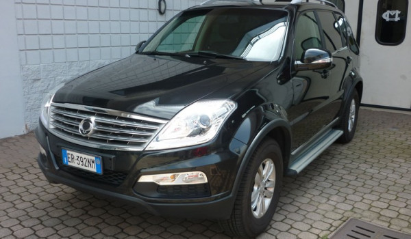 SSANGYONG REXTON 2.0 CRDI 7 POSTI