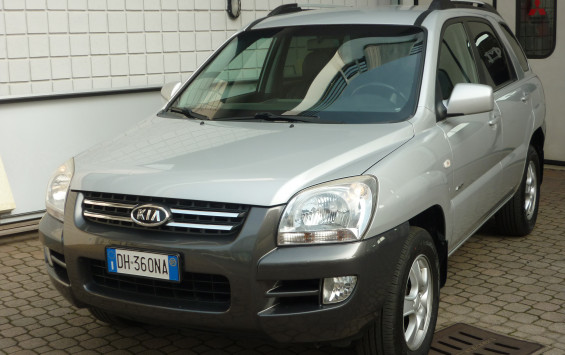 KIA SPORTAGE 2.0 BENZINA 4WD