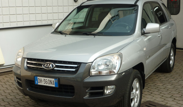KIA SPORTAGE 2.0 BENZINA 4WD