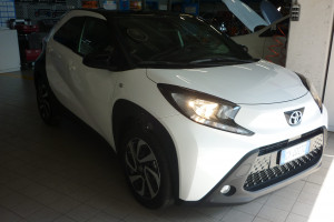 TOYOTA AYGO X CAMBIO AUTOMATICO TREND