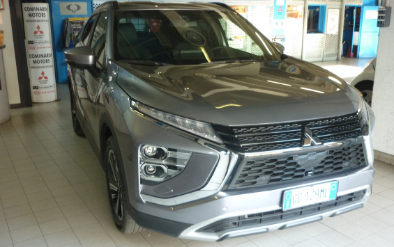 MITSUBISHI ECLIPSE CROSS HYBRID PLUG IN MITSUBISHI ECLIPSE CROSS HYBRID PLUG IN
